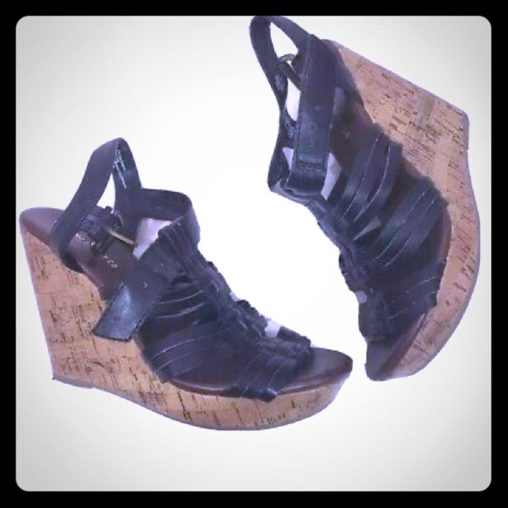 Mossimo supply co wedge heels